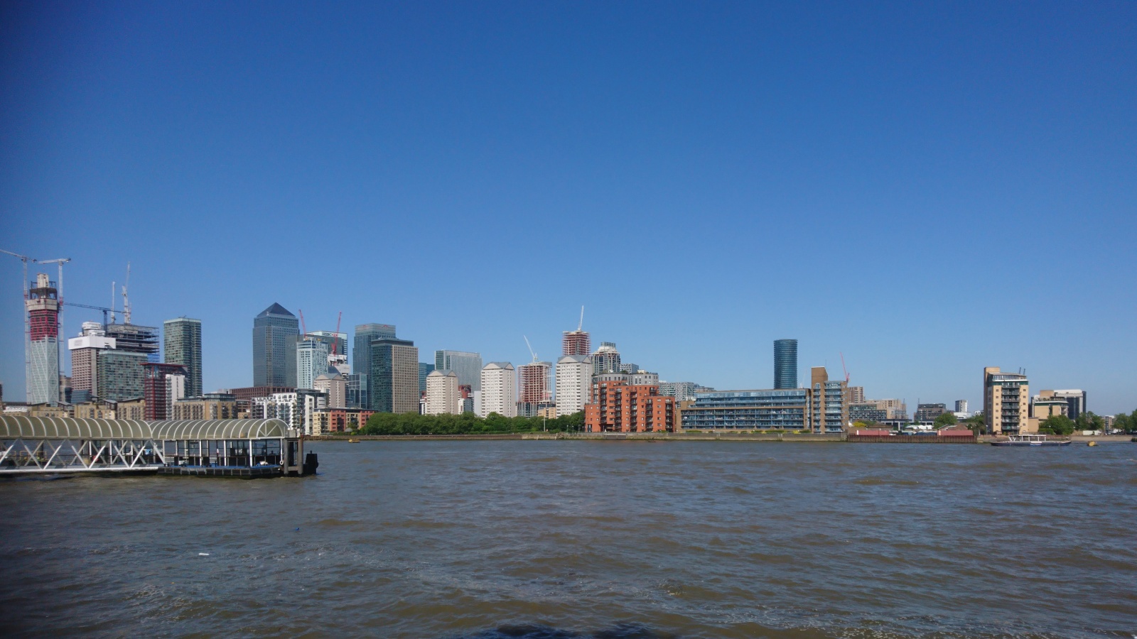 1050 MH London - plavba po řece Temži