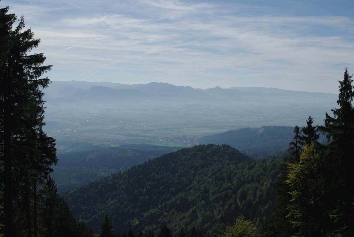 4040 Lucanska Mala Fatra