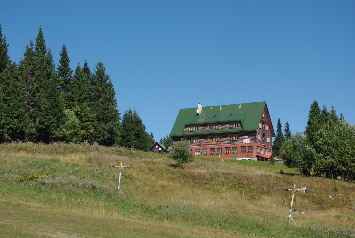 4050 Lucanska Mala Fatra
