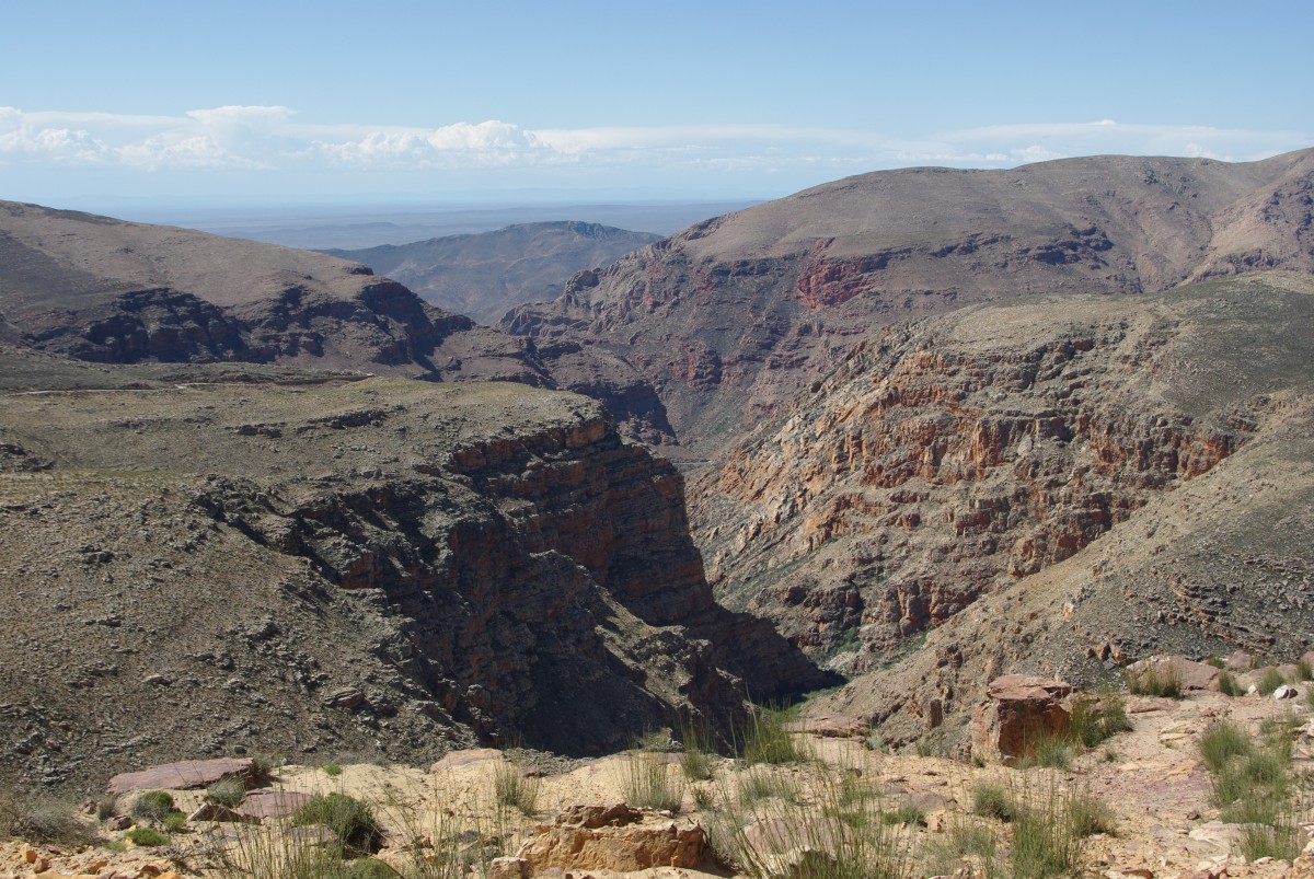 18800 200212_111 Swartberg Mountain