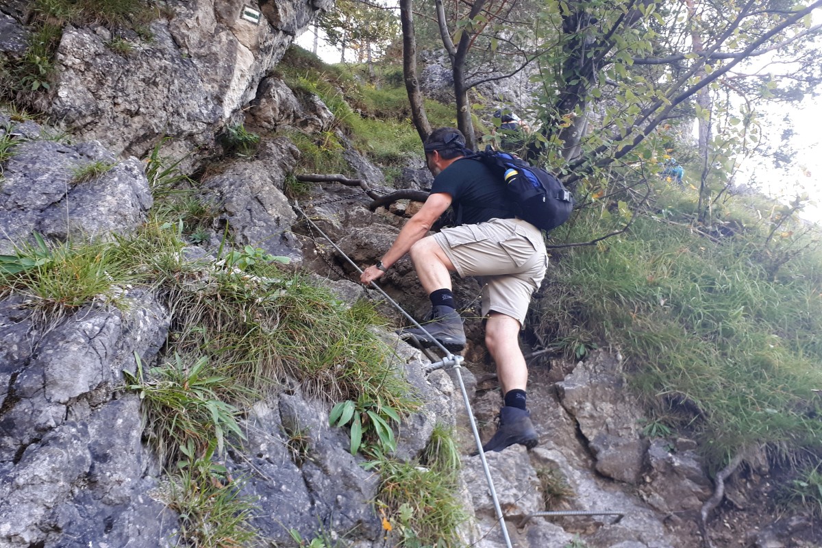 1145 Ferrata Dve veze