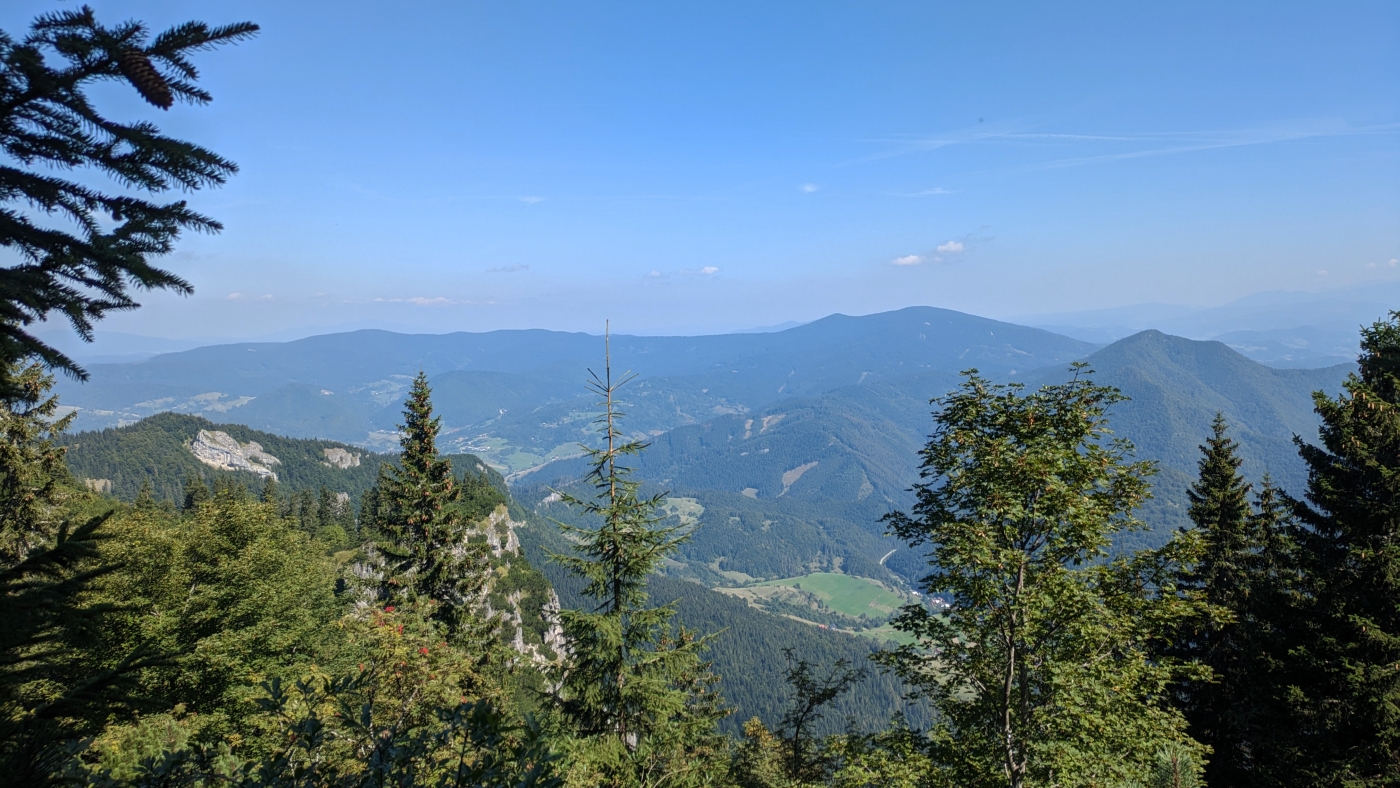20230911_0430 Mala Fatra